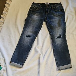 Cabi Slim Boyfriend 5695 Crop Blue Jeans Distress Patch Knees 4